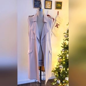 Forever 21 Nude Contemporary Duster Vest